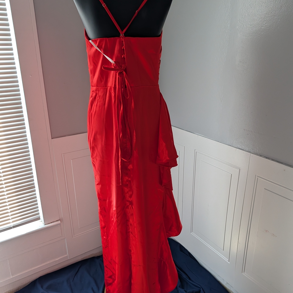 Source Unknown Vibrant Strapless Scarlet Dress - image 3